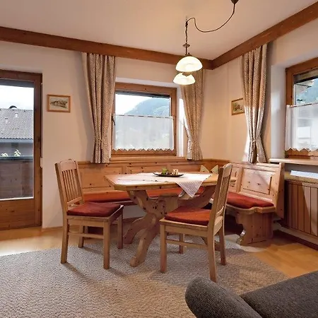 Apartment Alpin Aschau Im Zillertal Room photo
